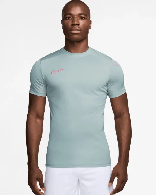 ACADEMY 25 M