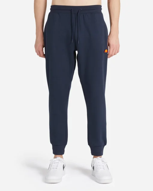 ATHLETIC M