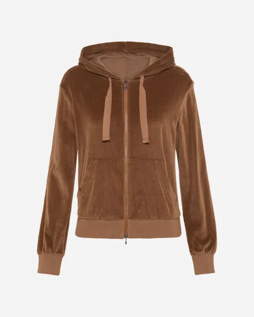 CHENILLE W