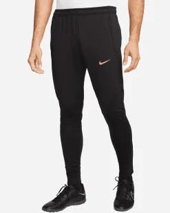 DRI FIT STRIKE
