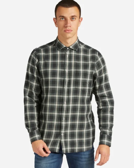 ESSENTIAL M