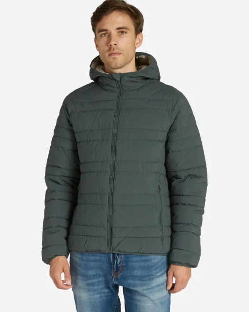 ESSENTIAL M