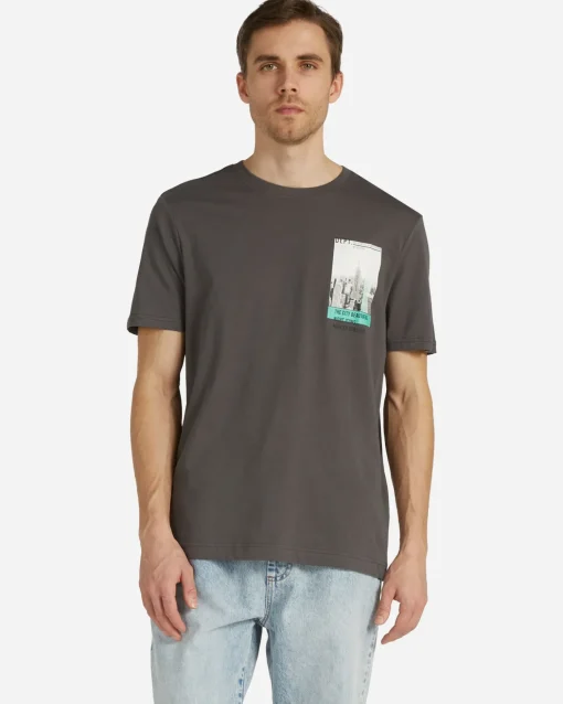 ESSENTIAL M