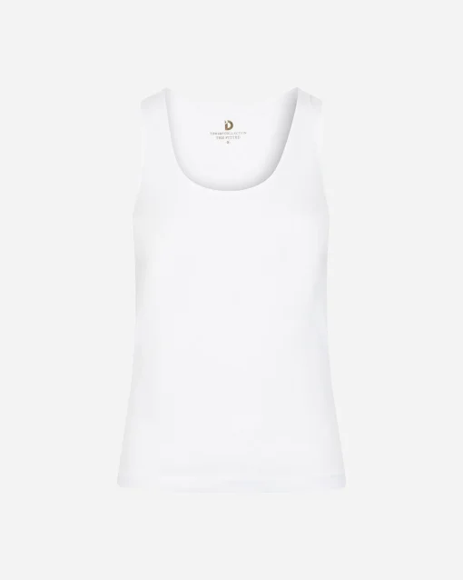 ESSENTIAL W