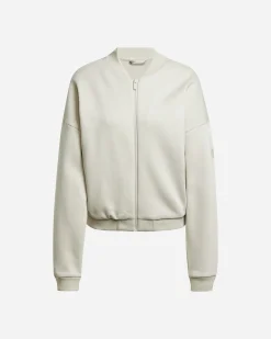 ESSENTIAL W