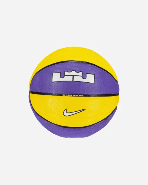 LEBRON PLAYGROUND 07